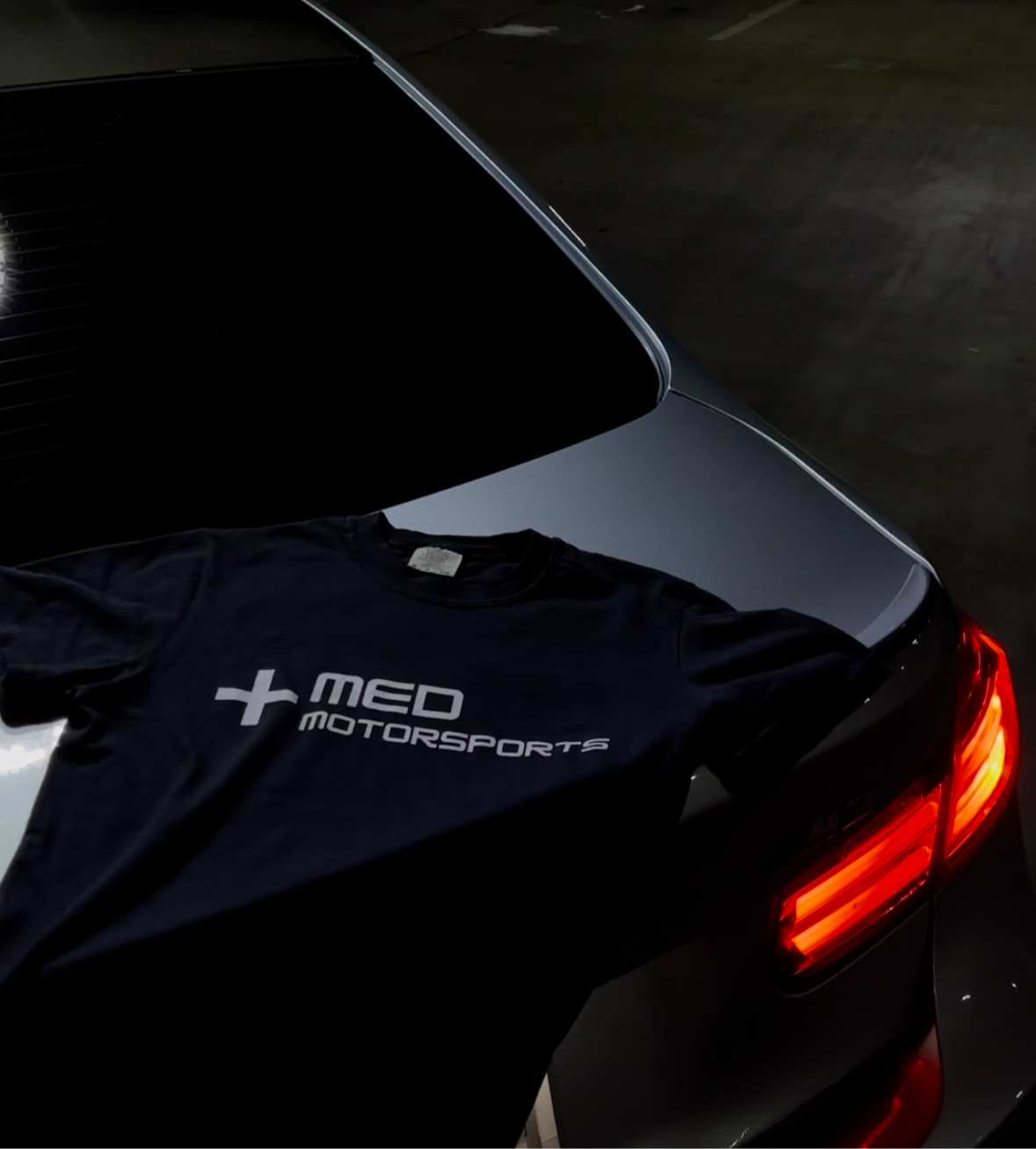 "Classic" Heavyweight T-Shirt